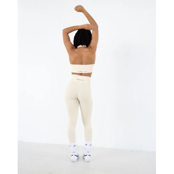 Peebackside